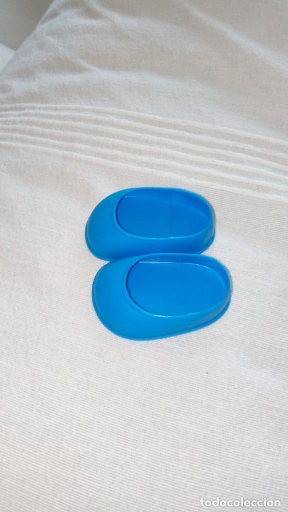 Mu&ntilde;ecas Nancy y Lucas: Zapatos turquesa para Nancy. - Foto 1