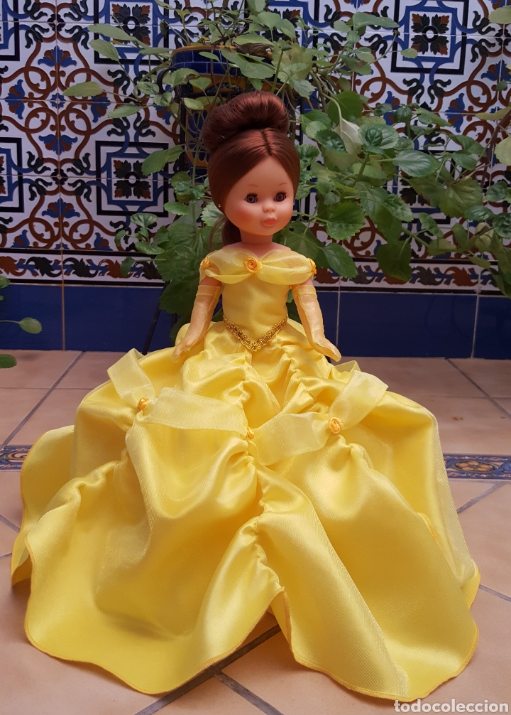 Mu&ntilde;ecas Nancy y Lucas: Vestido Bella confeccionado - Foto 1