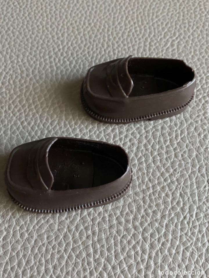Mu&ntilde;ecas Nancy y Lucas: Zapatos Lucas Nancy marrones - Foto 6