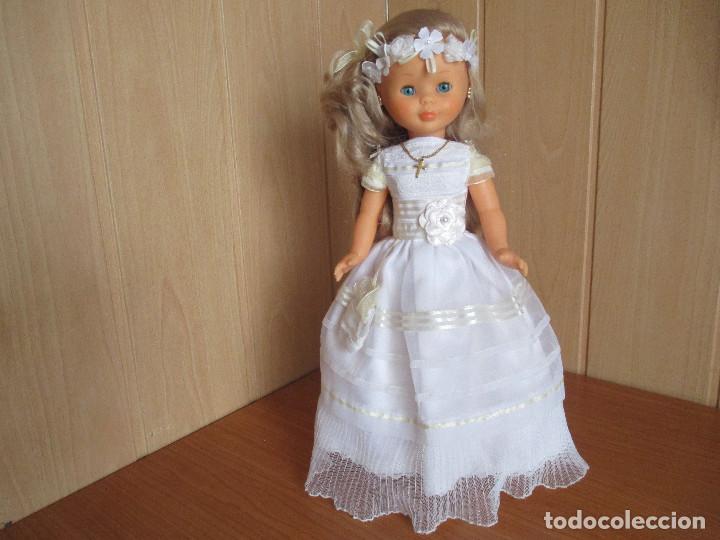 Mu&ntilde;ecas Nancy y Lucas: FAMOSA: MU&Ntilde;ECA NANCY COMUNION - Foto 1