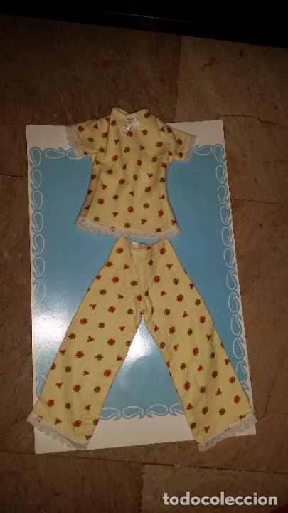 Mu&ntilde;ecas Nancy y Lucas: DIFICIL VERSION PIJAMA DE NANCY A&Ntilde;OS 70 AMARILLO - Foto 1