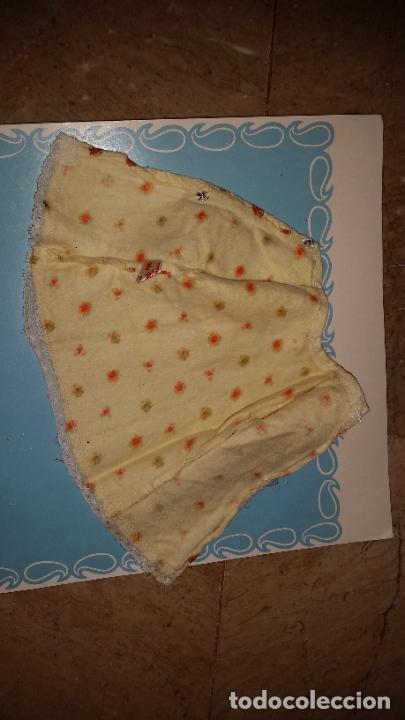 Mu&ntilde;ecas Nancy y Lucas: DIFICIL VERSION PIJAMA DE NANCY A&Ntilde;OS 70 AMARILLO - Foto 3