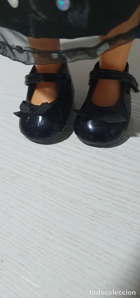 Mu&ntilde;ecas Nancy y Lucas: Nancy zapatos charol - Foto 3