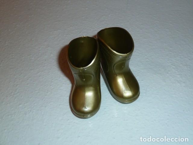 Mu&ntilde;ecas Nancy y Lucas: Botas doradas Nancy Famosa - Foto 6