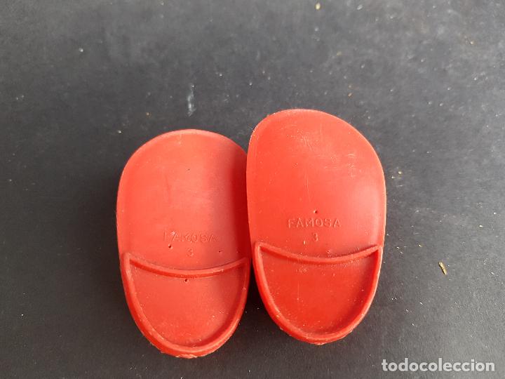 Mu&ntilde;ecas Nancy y Lucas: nancy zapatos de boton rojos - Foto 2