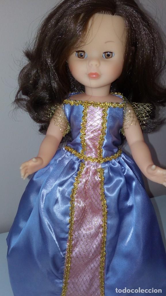 Mu&ntilde;ecas Nancy y Lucas: Vestido princesa Rapunzel para Nancy. - Foto 2