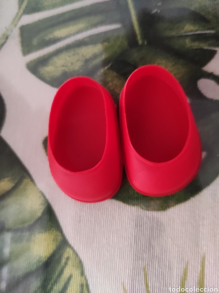 Mu&ntilde;ecas Nancy y Lucas: Zapatos rojos Nancy - Foto 1