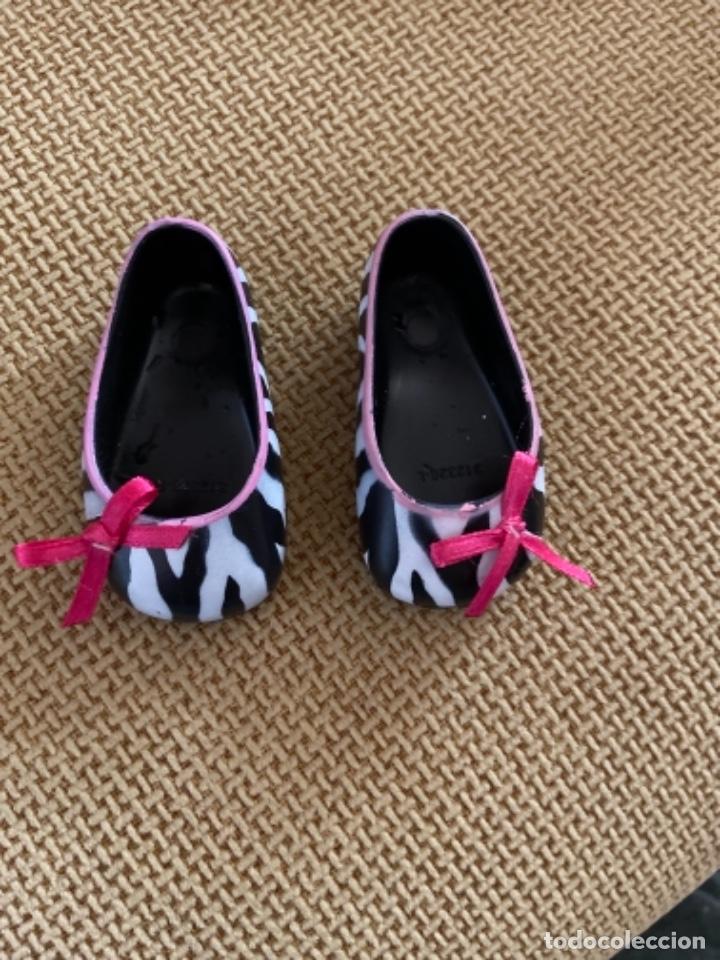 Mu&ntilde;ecas Nancy y Lucas: Zapatos Nancys moderna - Foto 1