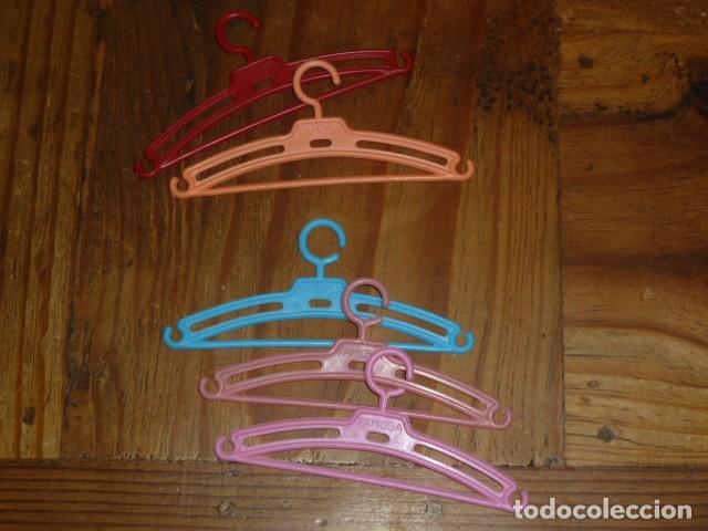 Mu&ntilde;ecas Nancy y Lucas: Nancy lote perchas.. - Foto 2