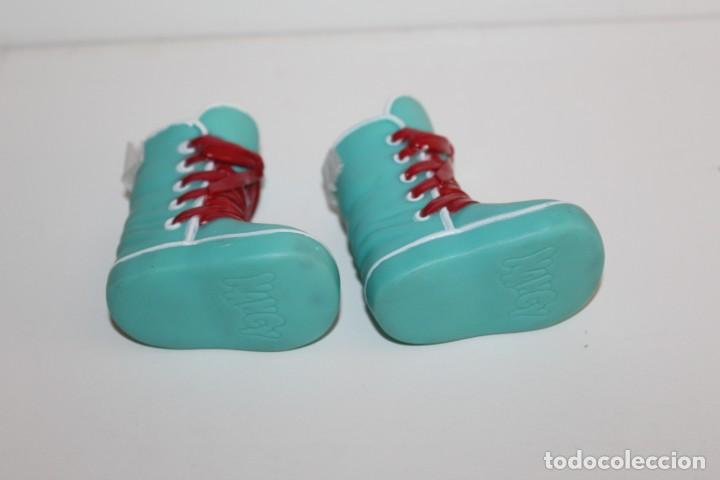 Mu&ntilde;ecas Nancy y Lucas: NANCY NEW BOTAS AZULES DECORADAS CON CORDONES - Foto 3