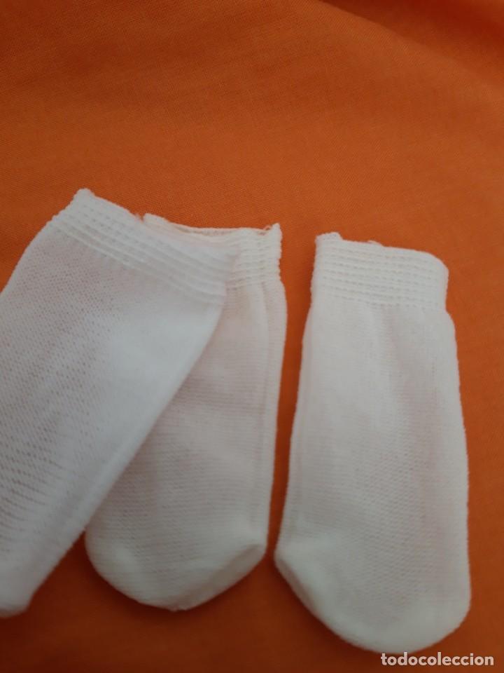 Mu&ntilde;ecas Nancy y Lucas: Calcetines beige nancy originales - Foto 2