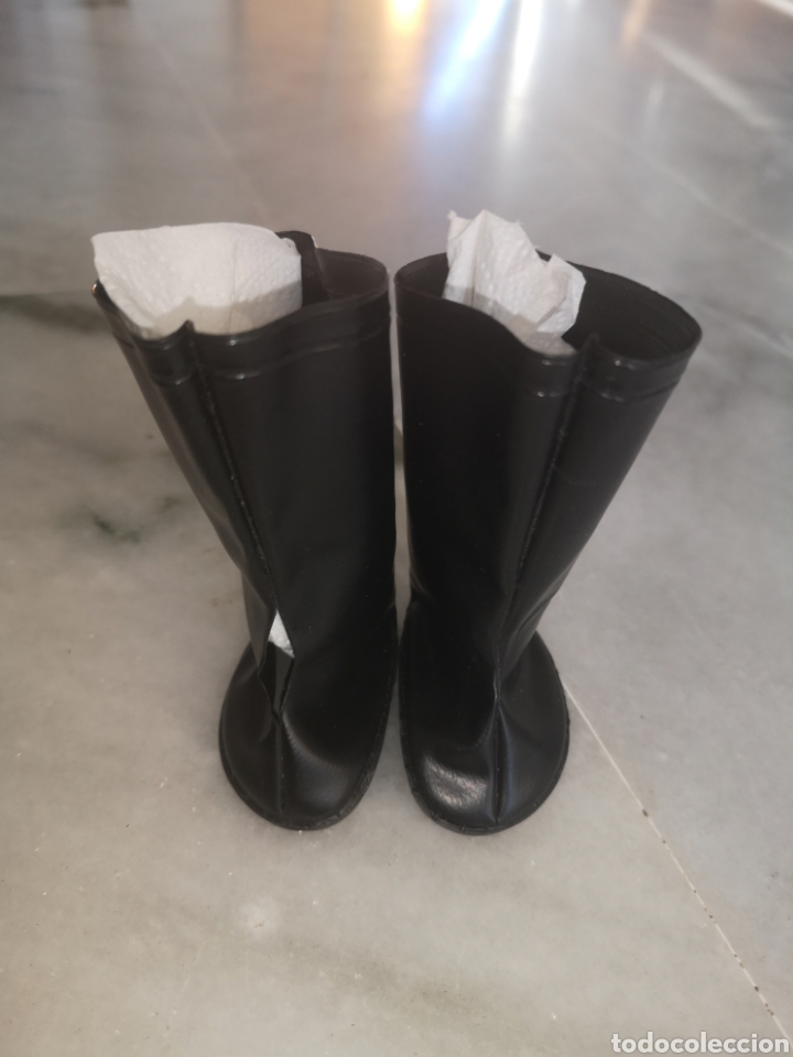 Mu&ntilde;ecas Nancy y Lucas: Botas negras de Nancy - Foto 1