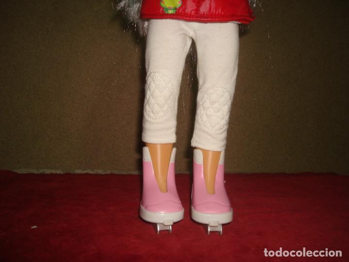 Mu&ntilde;ecas Nancy y Lucas: nancy new mechas azules con patines - Foto 4