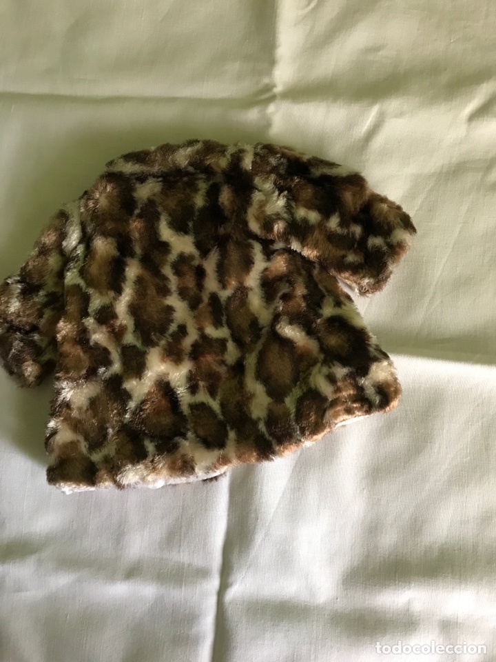 Mu&ntilde;ecas Nancy y Lucas: Abrigo de leopardo y botas conjunto en las carreras - Foto 2