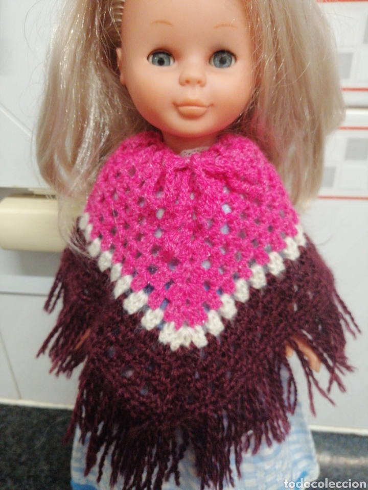 Mu&ntilde;ecas Nancy y Lucas: Poncho valido para nancy - Foto 2