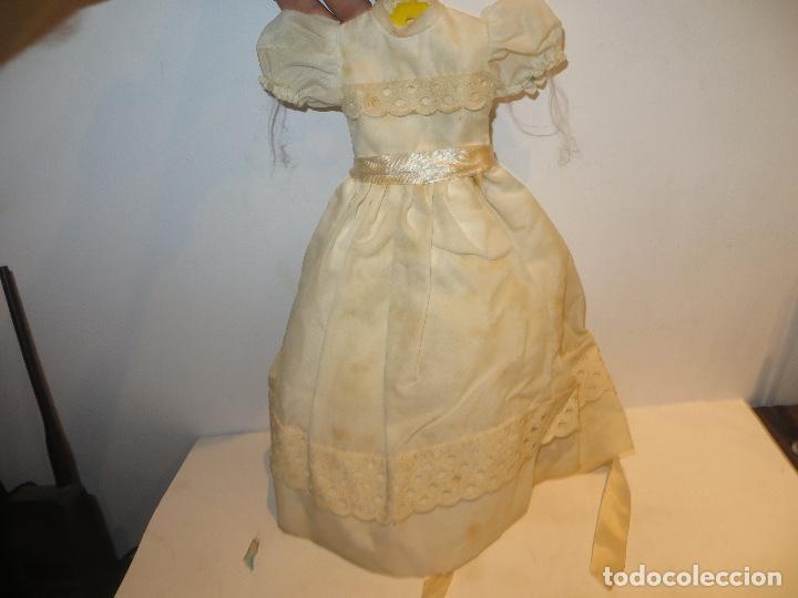 Mu&ntilde;ecas Nancy y Lucas: NANCY VESTIDO COMUNION BUEN ESTADO - Foto 1