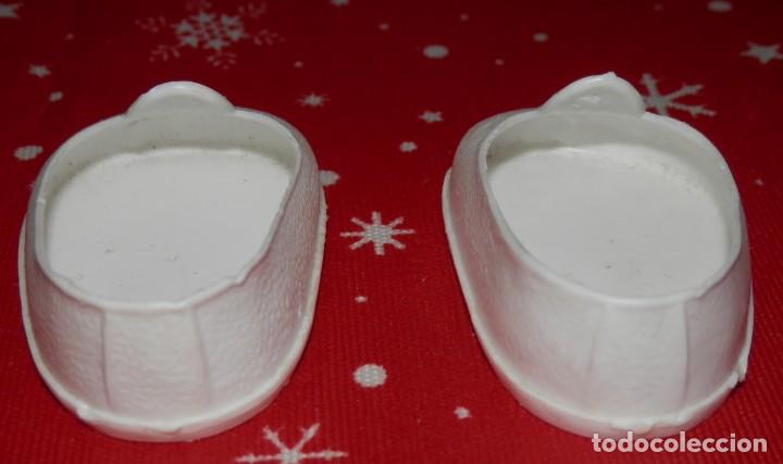 Mu&ntilde;ecas Nancy y Lucas: PAR DE ZAPATOS DE LA MU&Ntilde;ECA NANCY - Foto 2