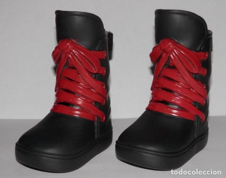 Mu&ntilde;ecas Nancy y Lucas: BOTAS DE LA MU&Ntilde;ECA NANCY - Foto 1