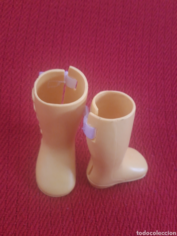 Mu&ntilde;ecas Nancy y Lucas: Mu&ntilde;eca Nancy New Botas amarillas - Foto 2