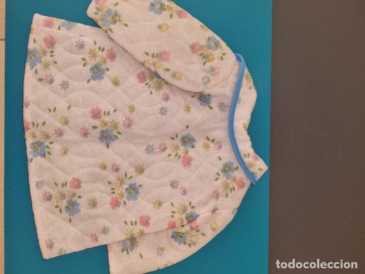 Mu&ntilde;ecas Nancy y Lucas: Bata de casa guateada de Mama LUCHY - Foto 4