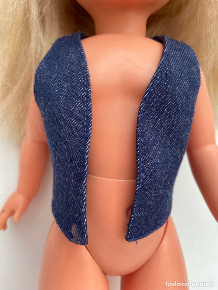 Mu&ntilde;ecas Nancy y Lucas: Chaleco Jeans Nancy a&ntilde;os 70 - Foto 1