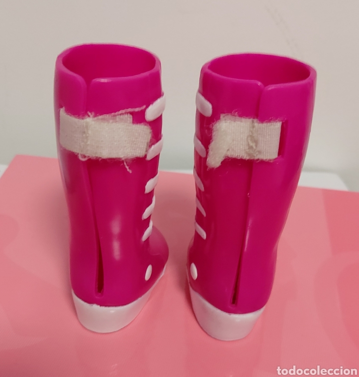 Mu&ntilde;ecas Nancy y Lucas: Botas nancy new originales - Foto 2
