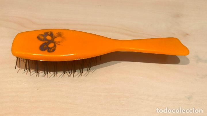Mu&ntilde;ecas Nancy y Lucas: Cepillo del pelo de Nancy. Se&ntilde;ales de uso - Foto 2