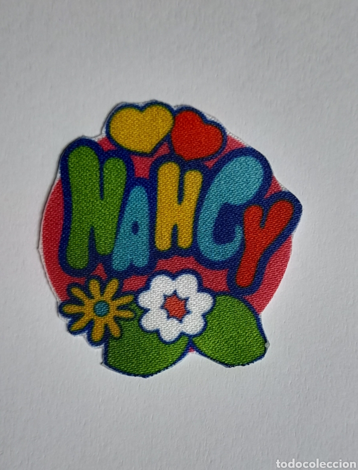 Mu&ntilde;ecas Nancy y Lucas: etiquetas