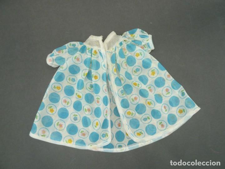 Mu&ntilde;ecas Nancy y Lucas: Bata Buenas Noches azul. Nancy - Foto 1