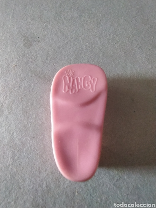 Mu&ntilde;ecas Nancy y Lucas: Zapato rosa derecho Nancy. V. - Foto 3