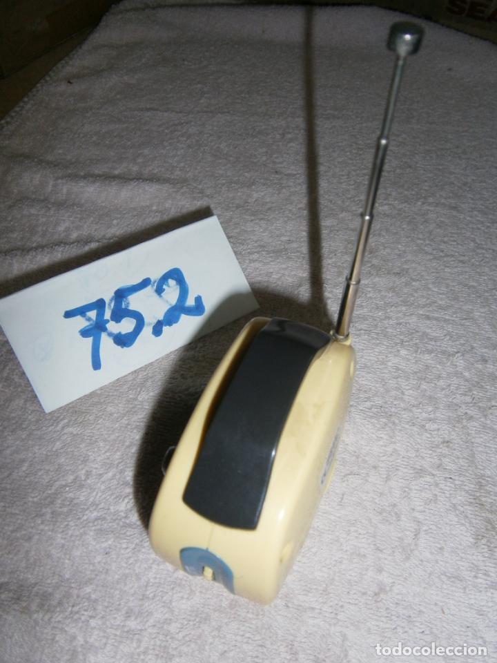 Mu&ntilde;ecas Nancy y Lucas: MINI RADIO VINTAGE PARA COMPLEMENTO MU&Ntilde;ECA NANCY - Foto 3