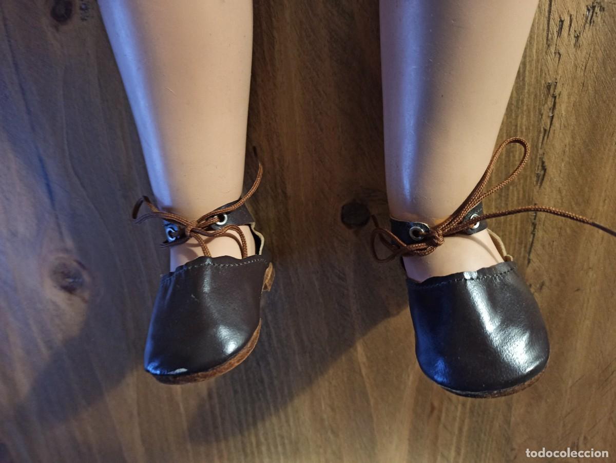Mu&ntilde;ecas Nancy y Lucas: Zapatos Originales de Guendolina - Foto 3