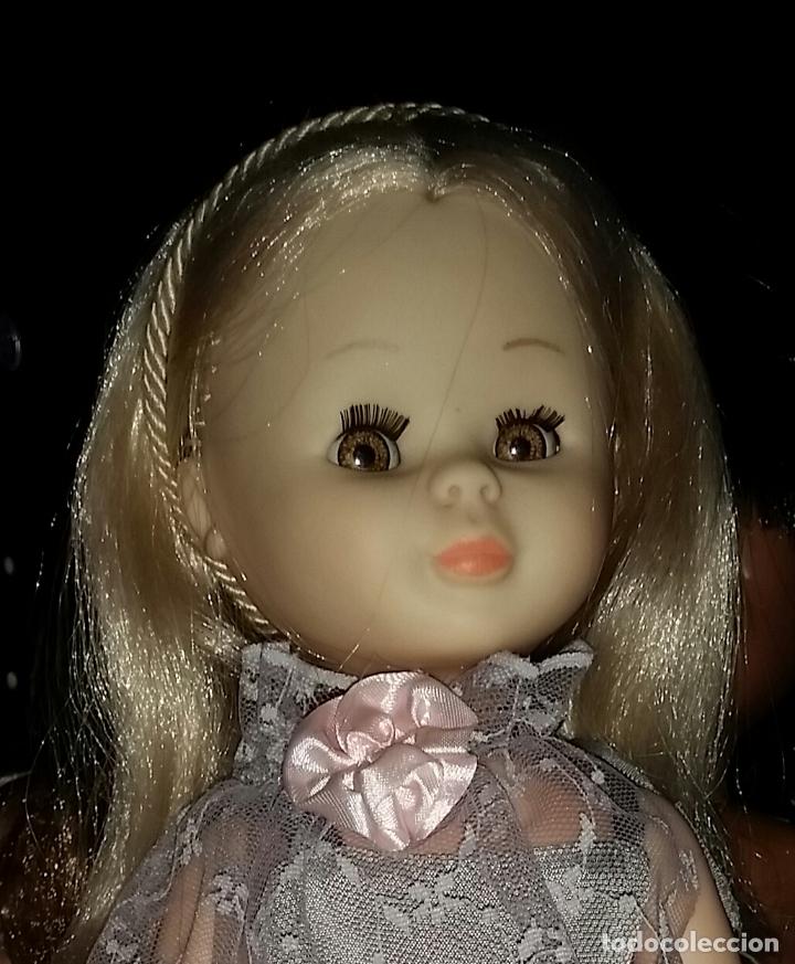 Mu&ntilde;ecas Nancy y Lucas: RARA NANCY ARTICULADA OJOS ATIGRADOS - Foto 1