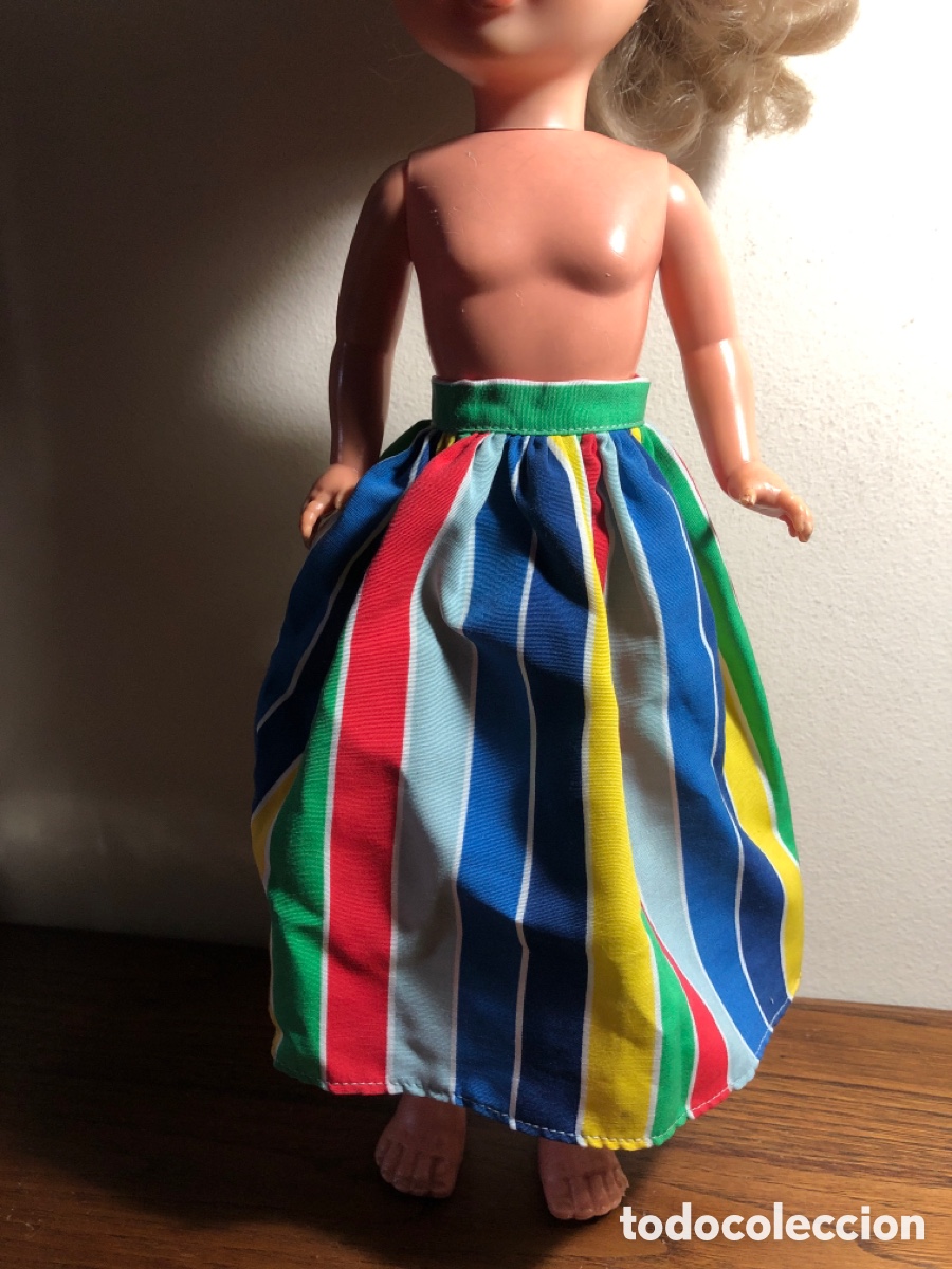 Mu&ntilde;ecas Nancy y Lucas: FALDA DE RAYAS DE NANCY DE FAMOSA - Foto 1