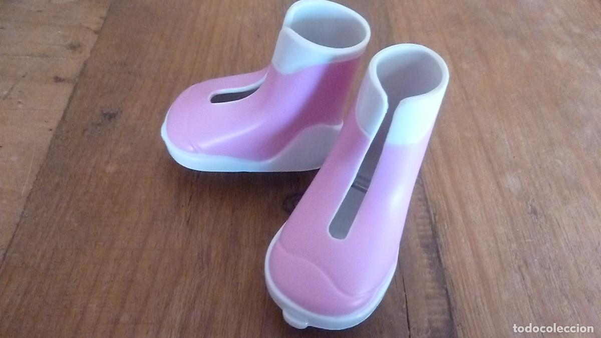 Mu&ntilde;ecas Nancy y Lucas: Botas rosa, patines. Nancy New - Foto 6