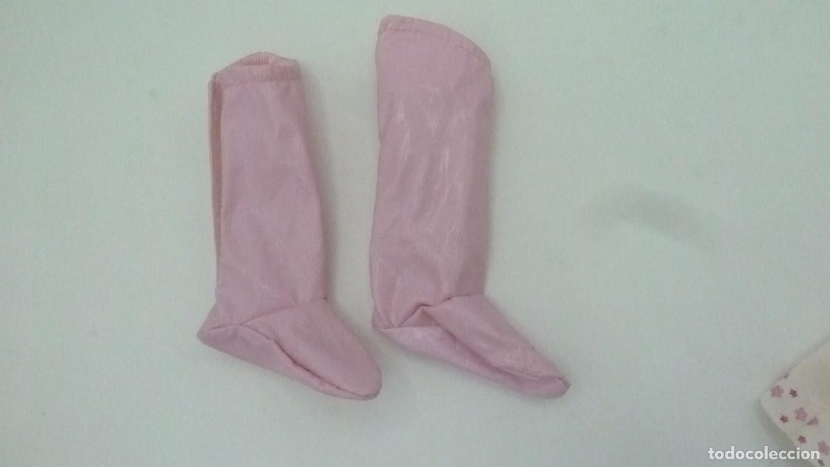 Mu&ntilde;ecas Nancy y Lucas: Botas rosa, blandas. Nancy New - Foto 2