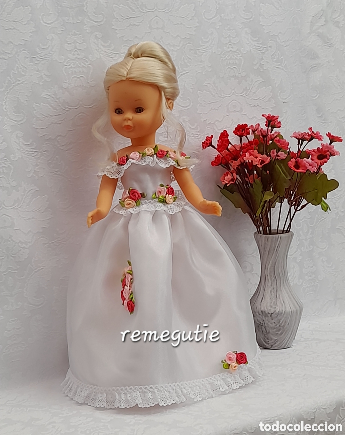 Mu&ntilde;ecas Nancy y Lucas: Vestido para mu&ntilde;ecas confeccionado - Foto 1