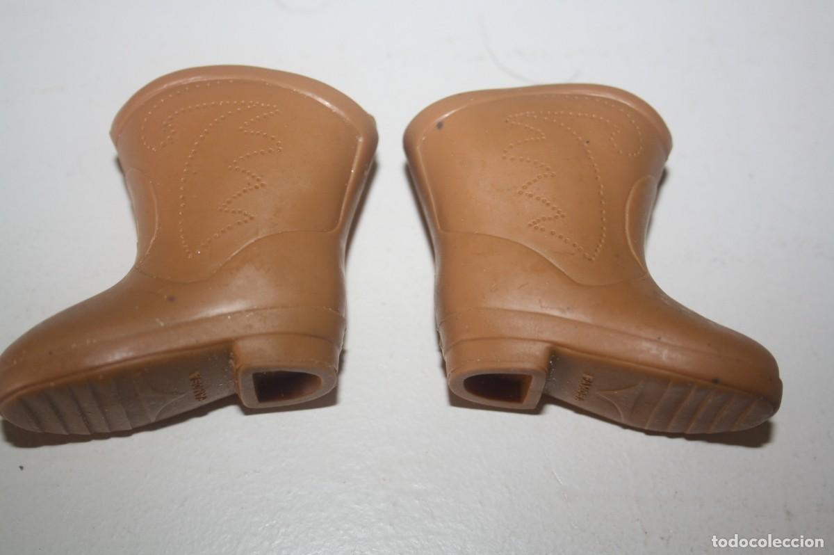 Mu&ntilde;ecas Nancy y Lucas: Nancy Botas Camel a&ntilde;os 70 - Foto 1