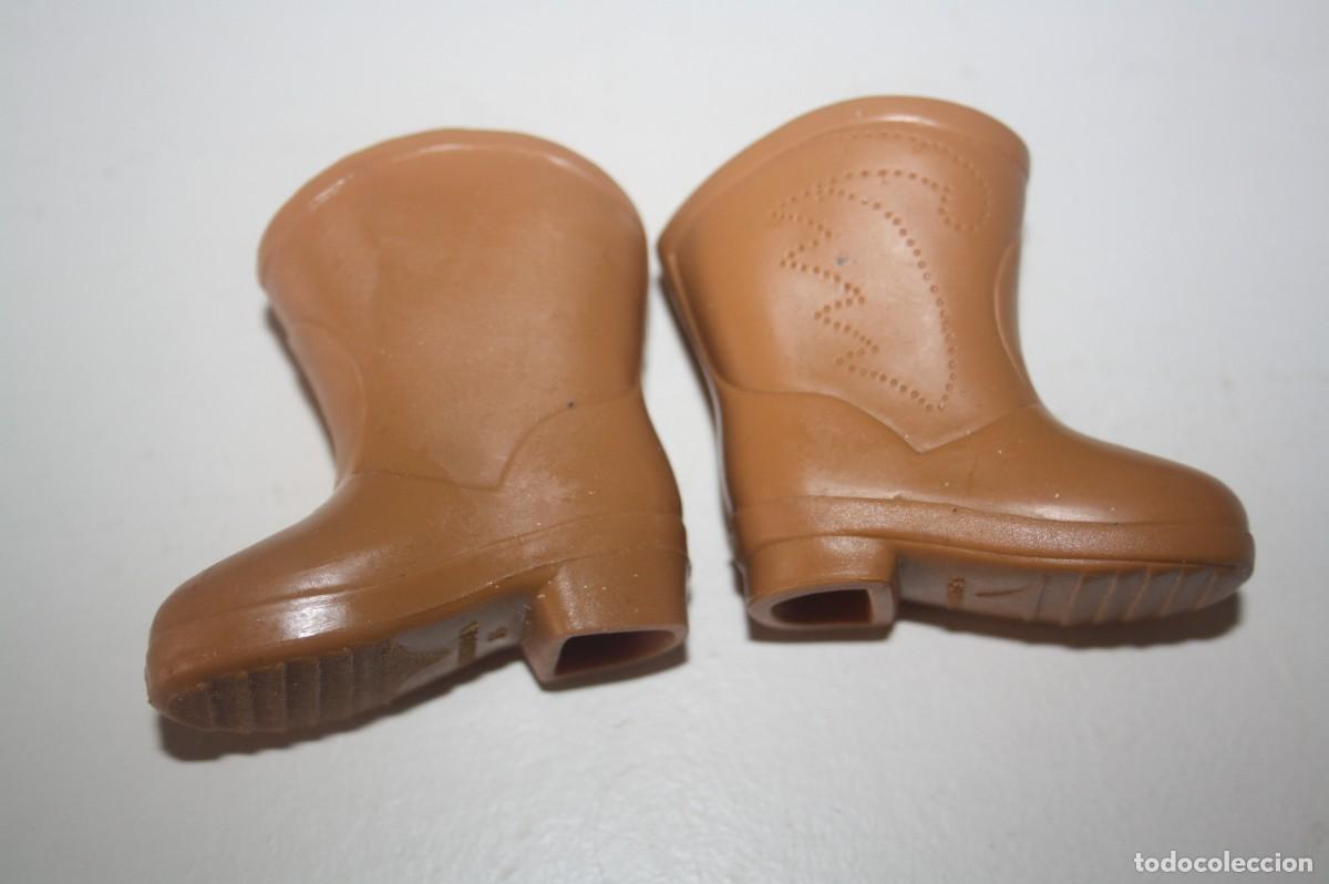 Mu&ntilde;ecas Nancy y Lucas: Nancy Botas Camel a&ntilde;os 70 - Foto 1