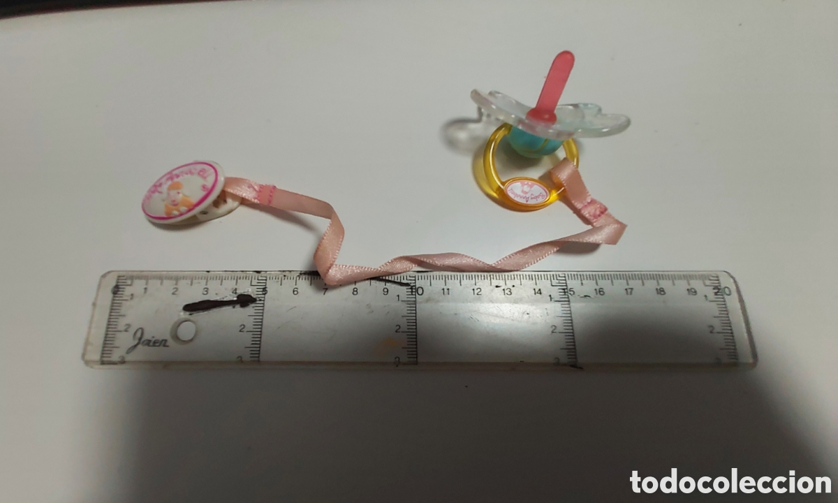 Mu&ntilde;ecas Nancy y Lucas: Chupete con el clic - Foto 1