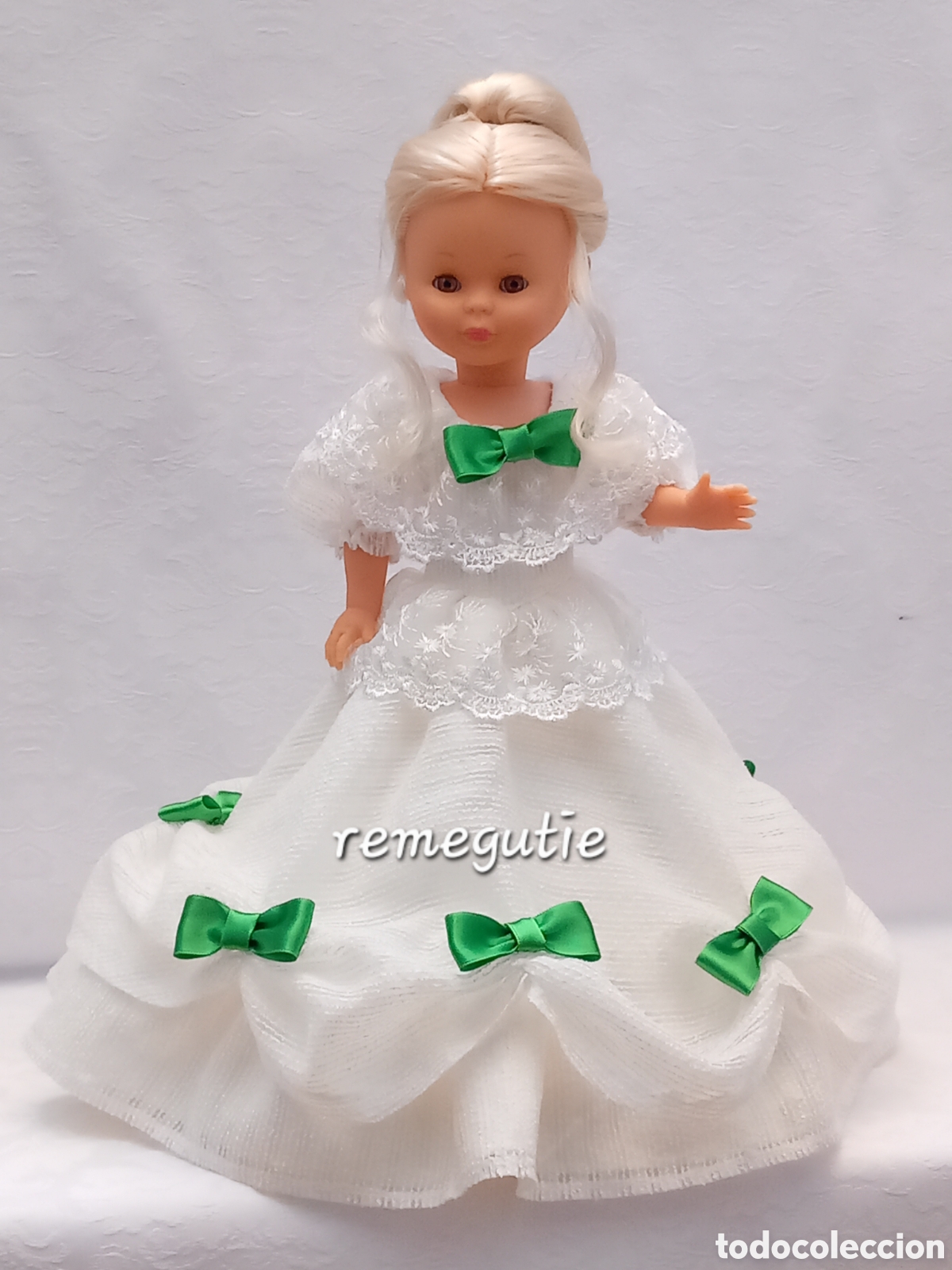 Mu&ntilde;ecas Nancy y Lucas: conjunto Rom&aacute;ntica Quiron confeccionado - Foto 1
