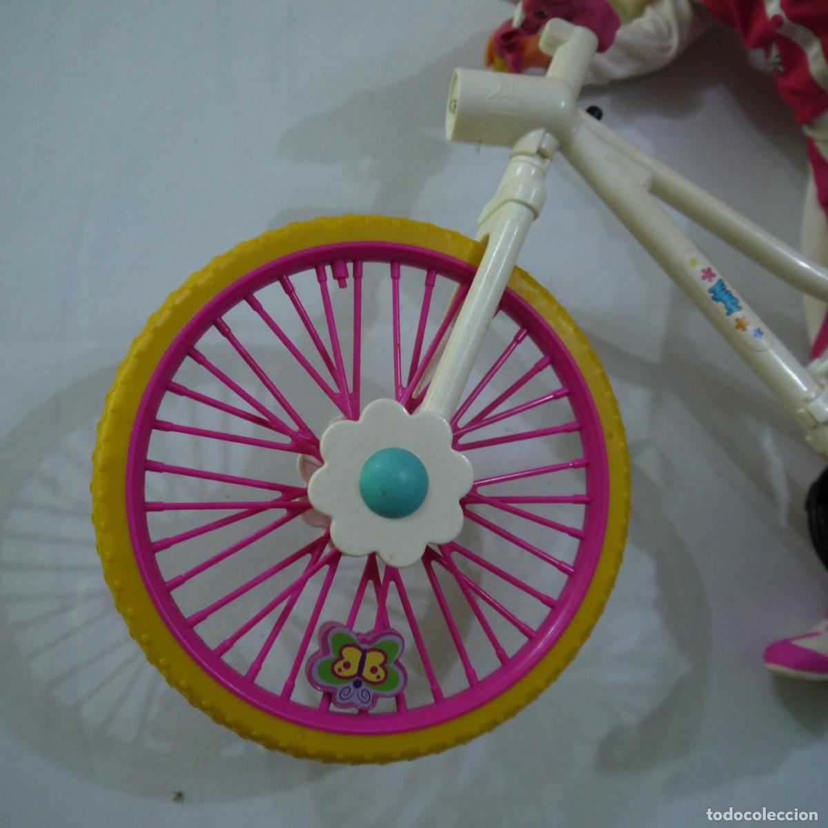 Mu&ntilde;ecas Nancy y Lucas: MU&Ntilde;ECA NANCY CON BICICLETA - Foto 2
