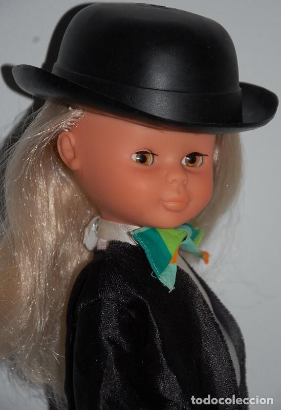 Mu&ntilde;ecas Nancy y Lucas: MU&Ntilde;ECA NANCY DE DE LOS 70 VESTIDA DE FRAC - Foto 6
