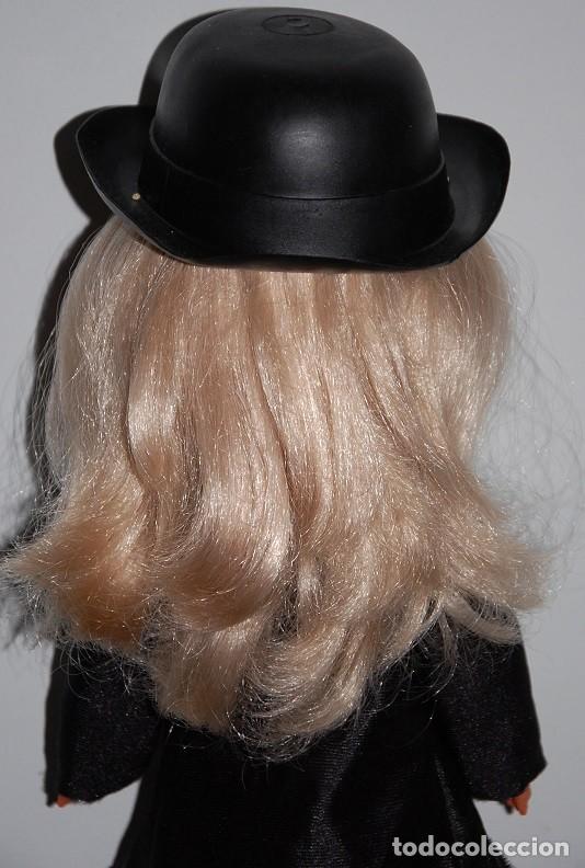 Mu&ntilde;ecas Nancy y Lucas: MU&Ntilde;ECA NANCY DE DE LOS 70 VESTIDA DE FRAC - Foto 7