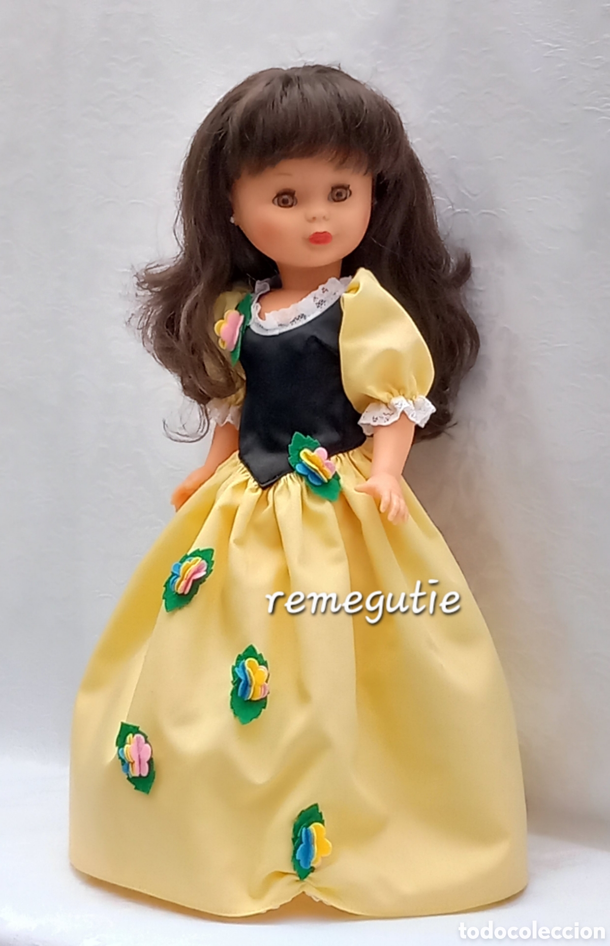 Mu&ntilde;ecas Nancy y Lucas: conjunto blancanieves confeccionado - Foto 2