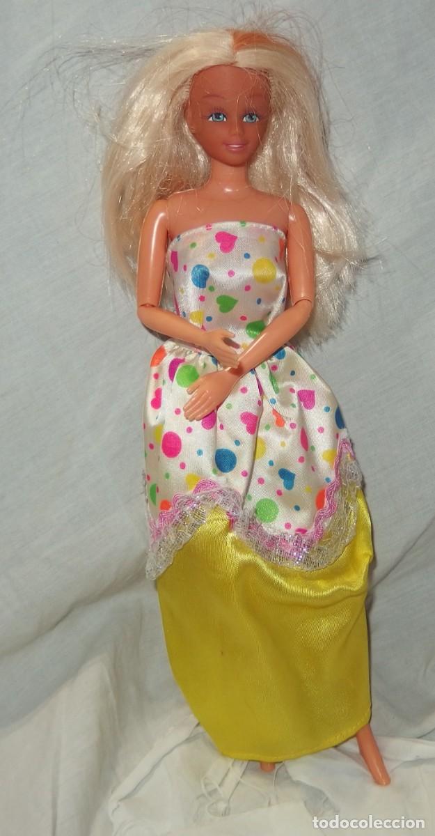 Mu&ntilde;ecas Nancy y Lucas: NANCY MODEL,ARTICULADA DE CODOS Y RODILLAS,FAMOSA - Foto 1