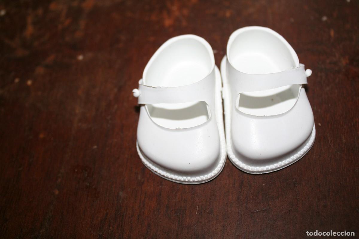 Mu&ntilde;ecas Nancy y Lucas: zapatos cinderella mu&ntilde;eca nancy - Foto 1