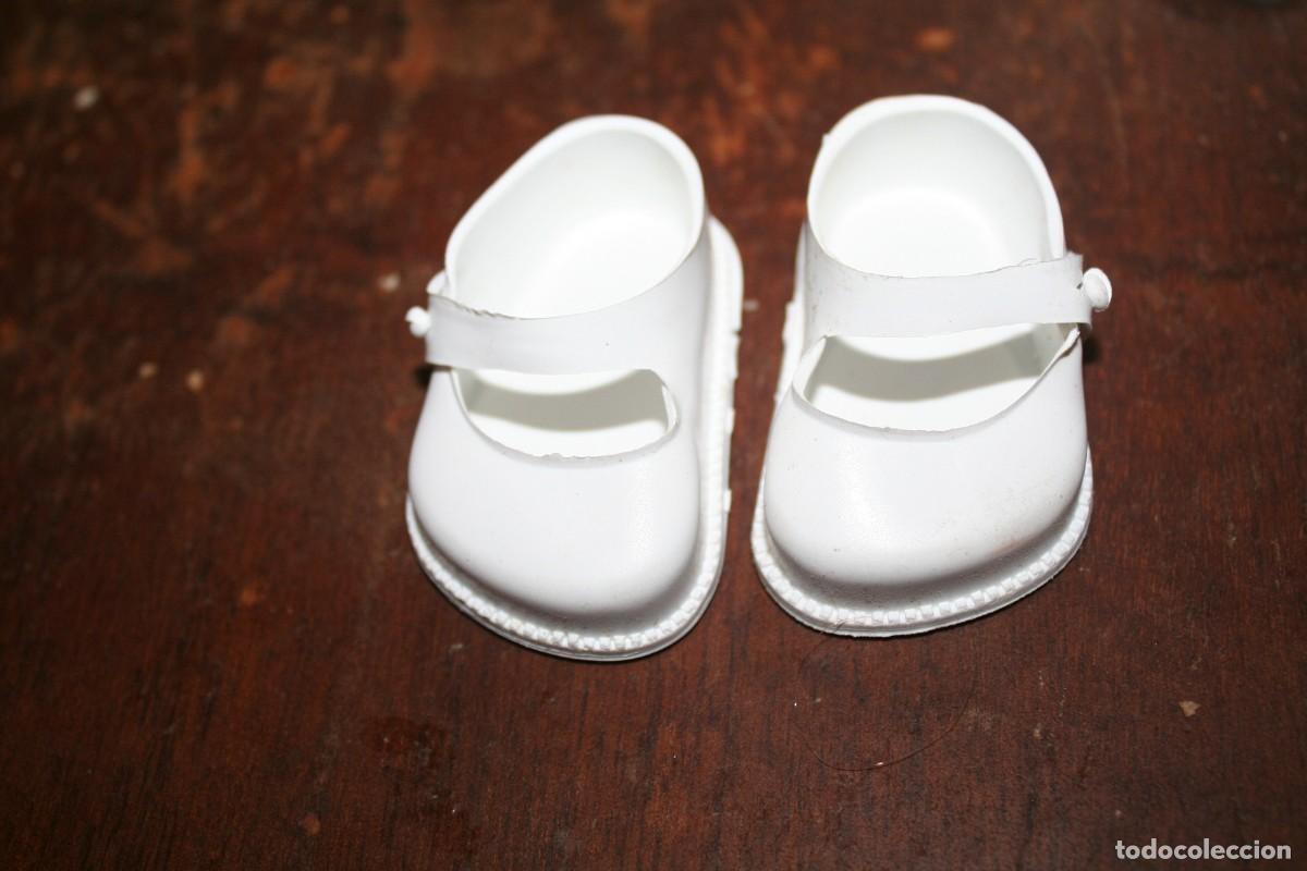 Mu&ntilde;ecas Nancy y Lucas: zapatos cinderella mu&ntilde;eca nancy - Foto 1