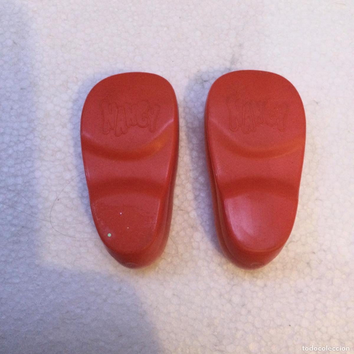 Mu&ntilde;ecas Nancy y Lucas: Nancy. Zapatos rojos. A&ntilde;os 70 - Foto 2