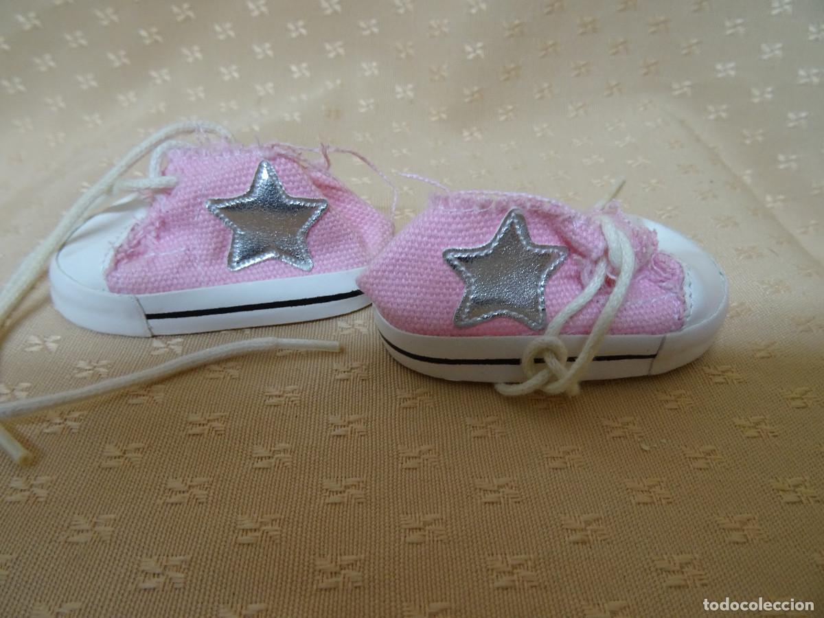 Mu&ntilde;ecas Nancy y Lucas: Zapatillas converse de Nancy - Foto 2